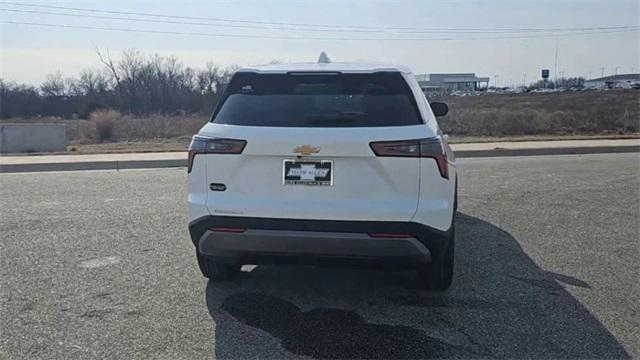 new 2025 Chevrolet Equinox car, priced at $28,495