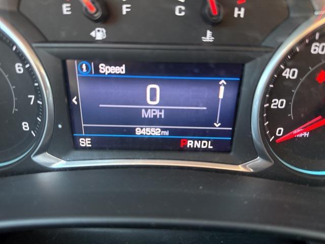 used 2022 Chevrolet Equinox car, priced at $21,900