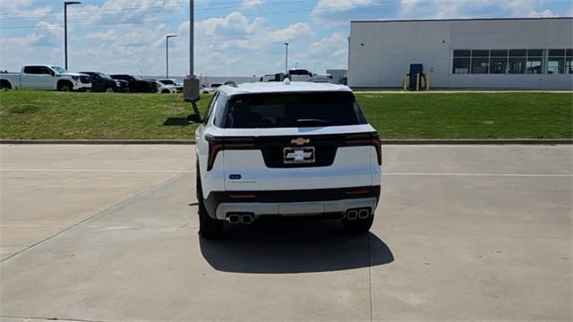 new 2025 Chevrolet Traverse car, priced at $42,095