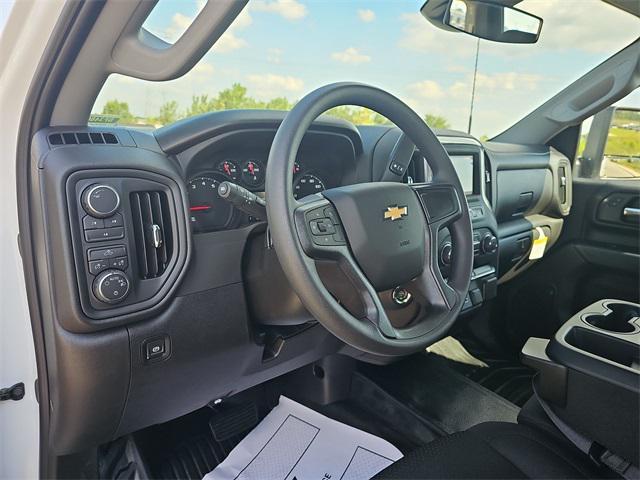 new 2025 Chevrolet Silverado 3500 car