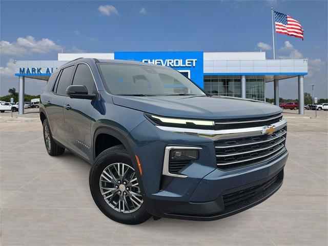 new 2026 Chevrolet Traverse car, priced at $49,579