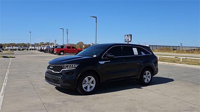 used 2023 Kia Sorento car, priced at $26,997