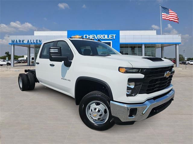 new 2025 Chevrolet Silverado 3500 car