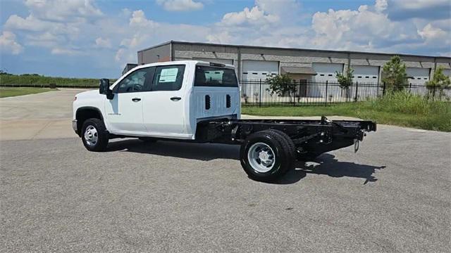 new 2025 Chevrolet Silverado 3500 car