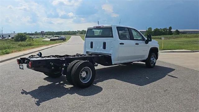 new 2025 Chevrolet Silverado 3500 car