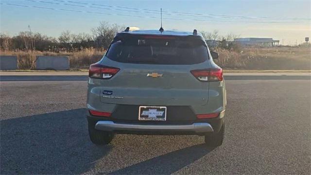 new 2026 Chevrolet TrailBlazer car, priced at $27,575