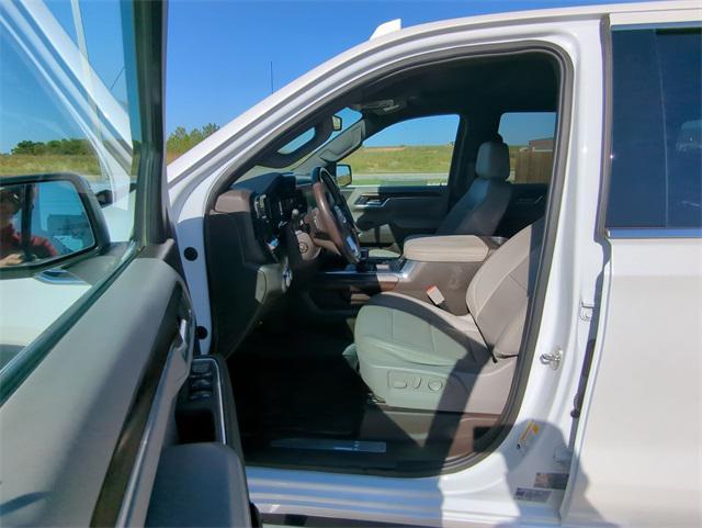 used 2023 GMC Sierra 1500 car, priced at $43,977