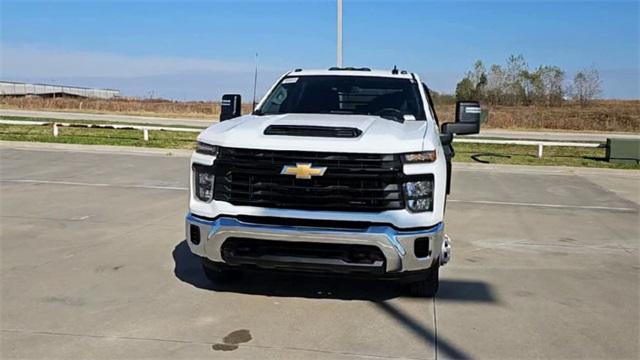 new 2025 Chevrolet Silverado 3500 car, priced at $52,183