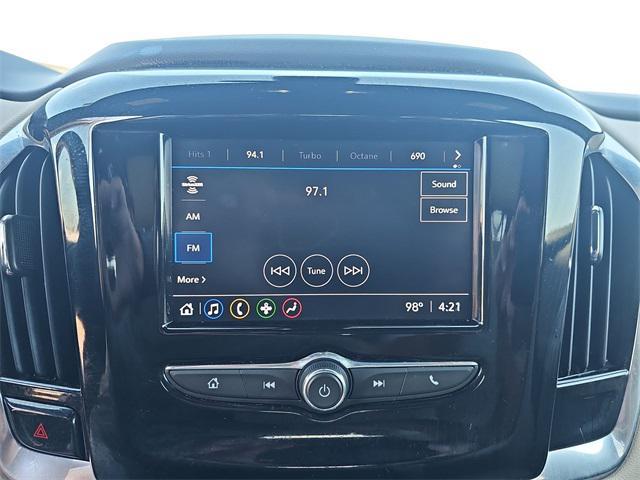 used 2022 Chevrolet Traverse car, priced at $22,877