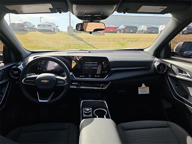 new 2026 Chevrolet Equinox car, priced at $29,995