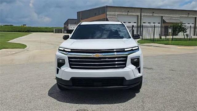 new 2025 Chevrolet Traverse car, priced at $42,095