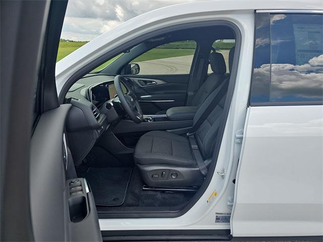 new 2025 Chevrolet Traverse car, priced at $42,095