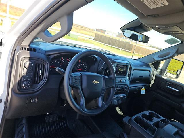 new 2025 Chevrolet Silverado 3500 car, priced at $61,718