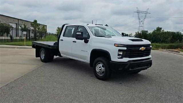 new 2025 Chevrolet Silverado 3500 car