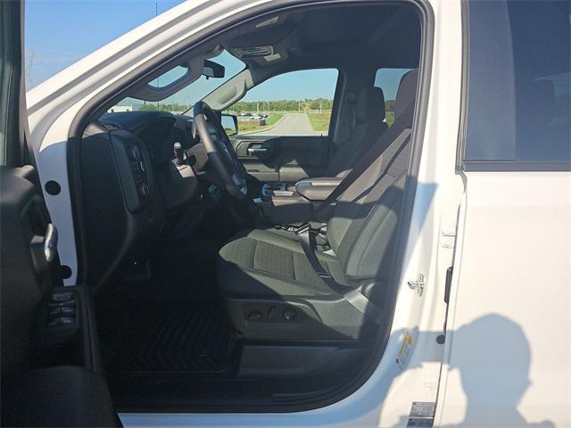 new 2026 Chevrolet Silverado 1500 car, priced at $43,415