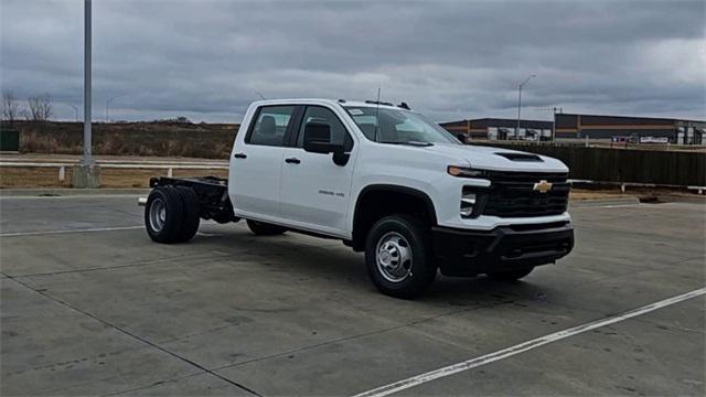 new 2025 Chevrolet Silverado 3500 car, priced at $61,258