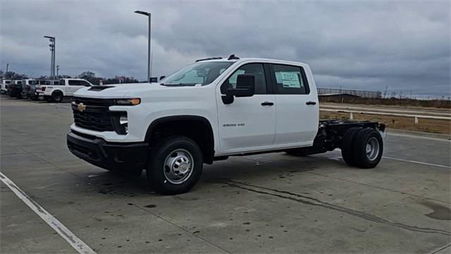 new 2025 Chevrolet Silverado 3500 car, priced at $61,258