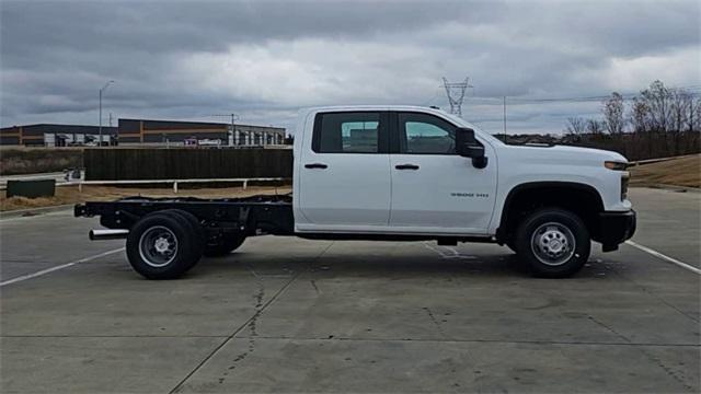 new 2025 Chevrolet Silverado 3500 car, priced at $61,258