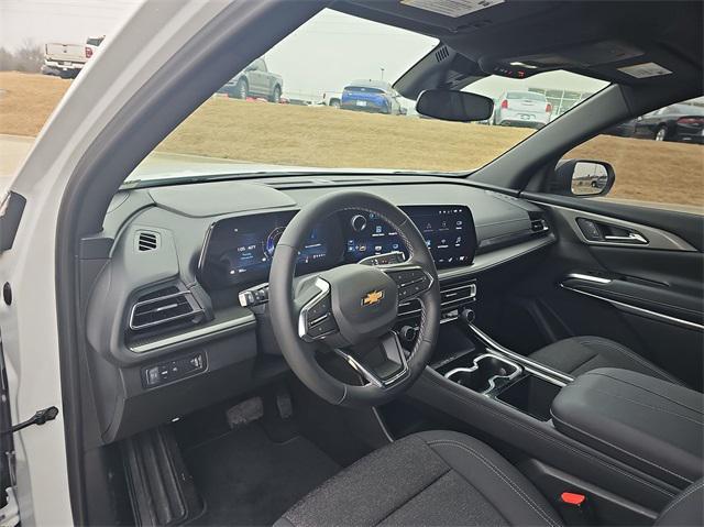 new 2025 Chevrolet Traverse car, priced at $42,995