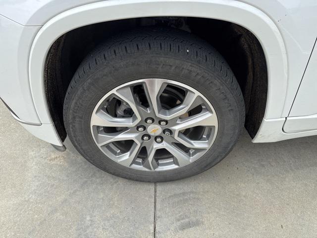 used 2021 Chevrolet Traverse car, priced at $34,477