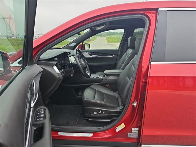 used 2024 Cadillac XT6 car, priced at $47,877