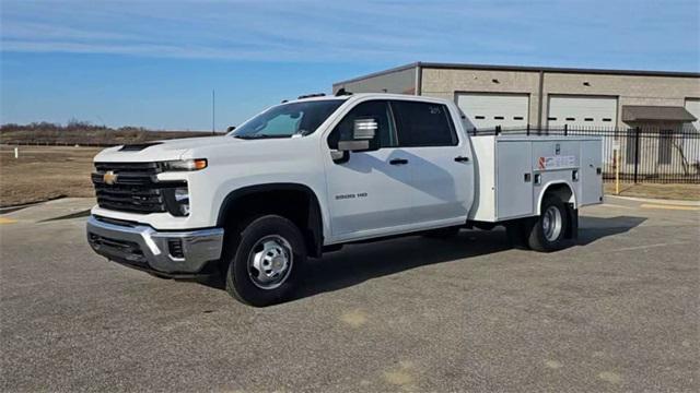 new 2025 Chevrolet Silverado 3500 car, priced at $52,183