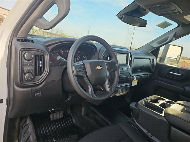 new 2025 Chevrolet Silverado 3500 car, priced at $52,183