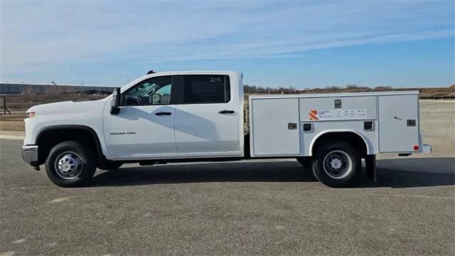 new 2025 Chevrolet Silverado 3500 car, priced at $52,183