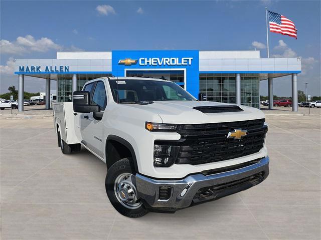 new 2025 Chevrolet Silverado 3500 car, priced at $52,183