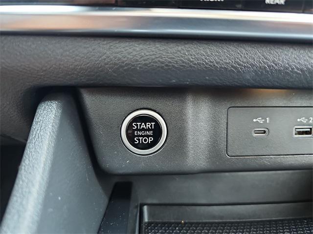 used 2022 Nissan Rogue car, priced at $18,988