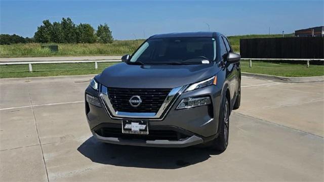 used 2022 Nissan Rogue car, priced at $18,988