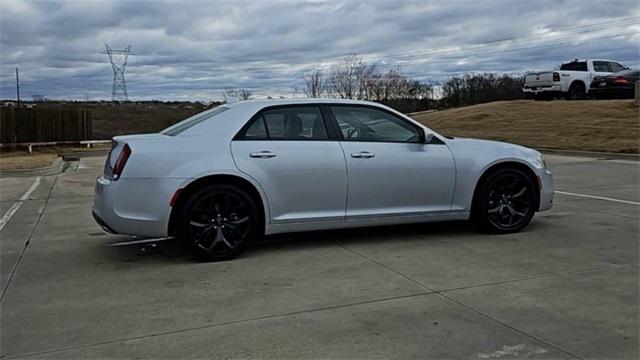 used 2022 Chrysler 300 car, priced at $29,800