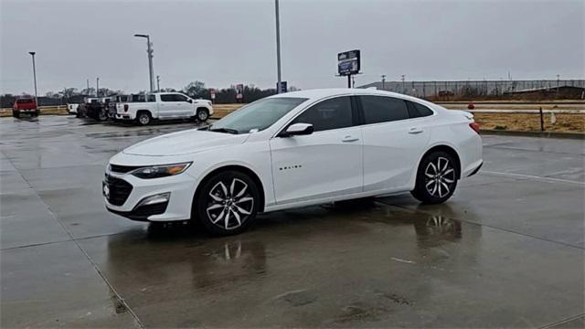 new 2025 Chevrolet Malibu car, priced at $26,995