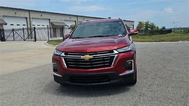 used 2022 Chevrolet Traverse car, priced at $29,566