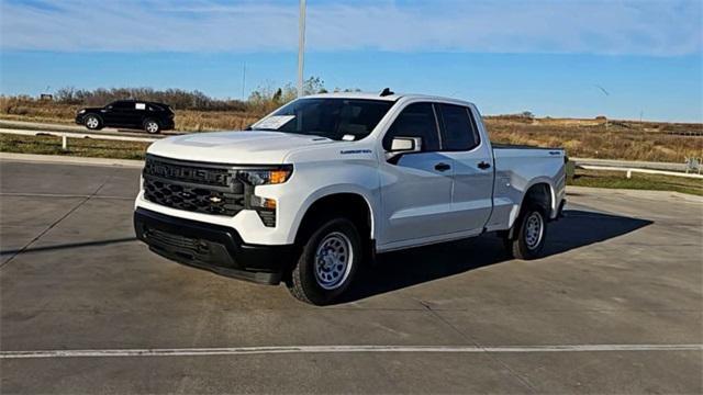 new 2024 Chevrolet Silverado 1500 car, priced at $43,245