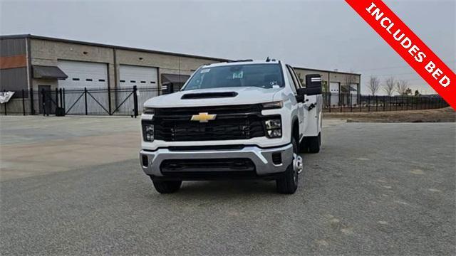 new 2025 Chevrolet Silverado 3500 car, priced at $69,495