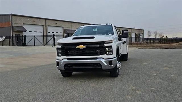 new 2025 Chevrolet Silverado 3500 car, priced at $61,873