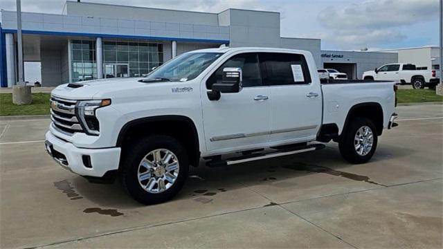 used 2024 Chevrolet Silverado 2500 car, priced at $72,655