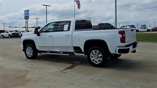 used 2024 Chevrolet Silverado 2500 car, priced at $72,655