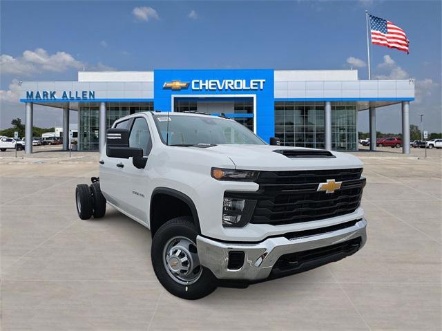 new 2025 Chevrolet Silverado 3500 car, priced at $52,808