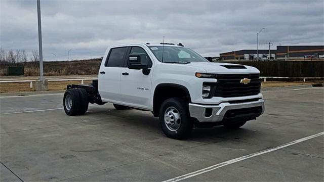 new 2025 Chevrolet Silverado 3500 car, priced at $52,808