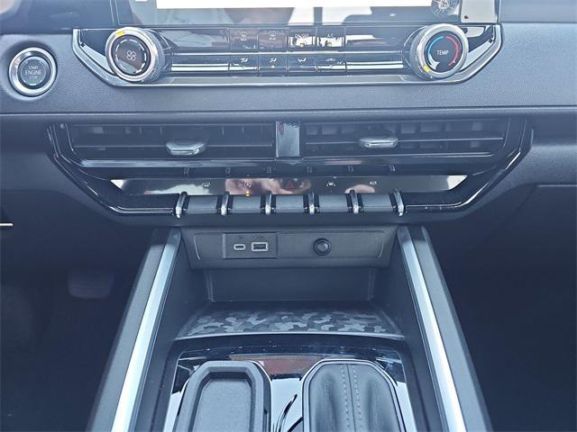 new 2025 Chevrolet Colorado car, priced at $39,277