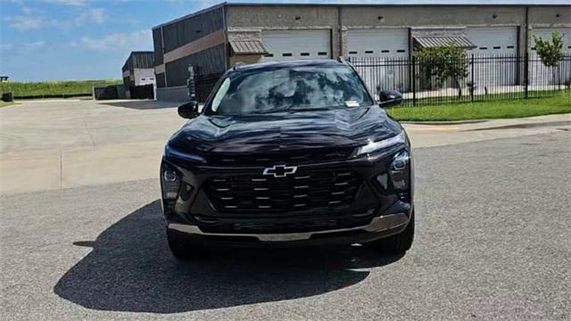 new 2025 Chevrolet Trax car, priced at $25,977