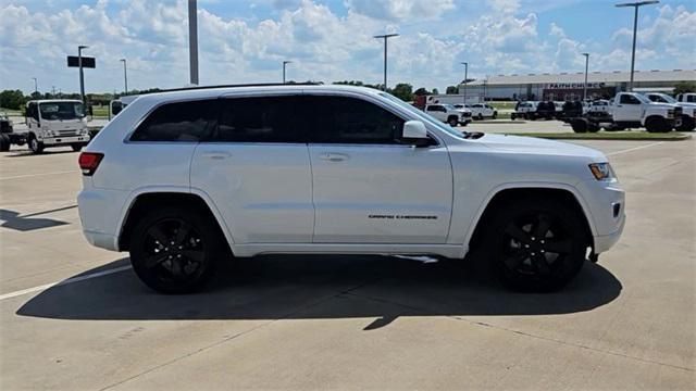 used 2015 Jeep Grand Cherokee car, priced at $13,655