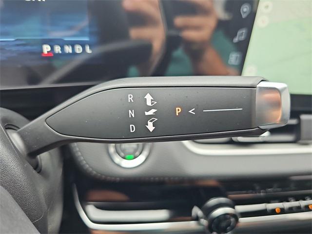 new 2026 Chevrolet Equinox car, priced at $29,495