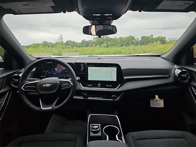 new 2026 Chevrolet Equinox car, priced at $29,495