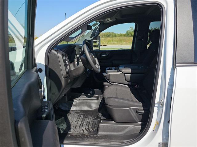 new 2025 Chevrolet Silverado 2500 car, priced at $51,626