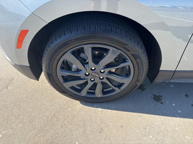 used 2024 Chevrolet Equinox car, priced at $24,995