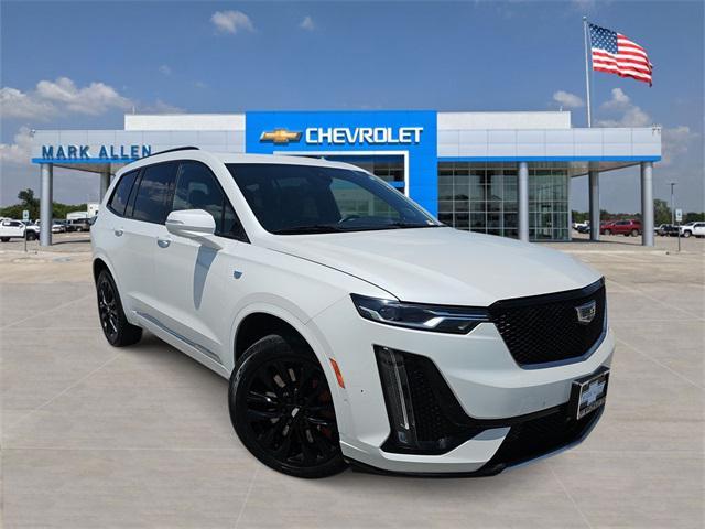 used 2023 Cadillac XT6 car, priced at $42,177