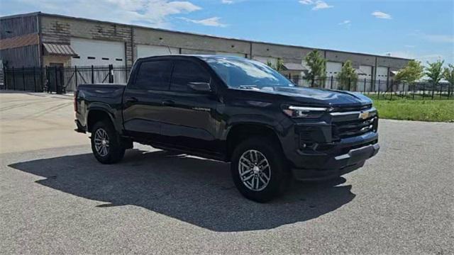 new 2025 Chevrolet Colorado car, priced at $42,555